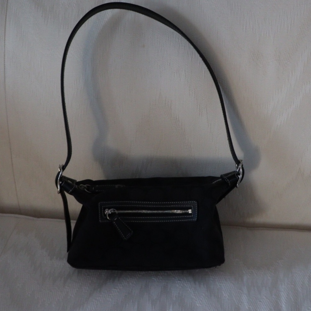 Vintage Coach Black Shoulder Bag